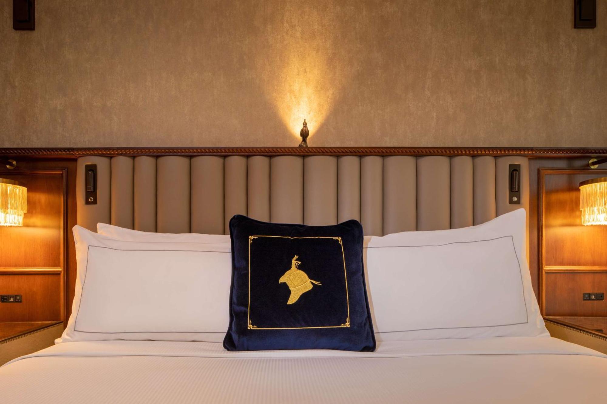 Hotel The Peregrine Omaha Downtown Curio Collection By Hilton Exterior foto